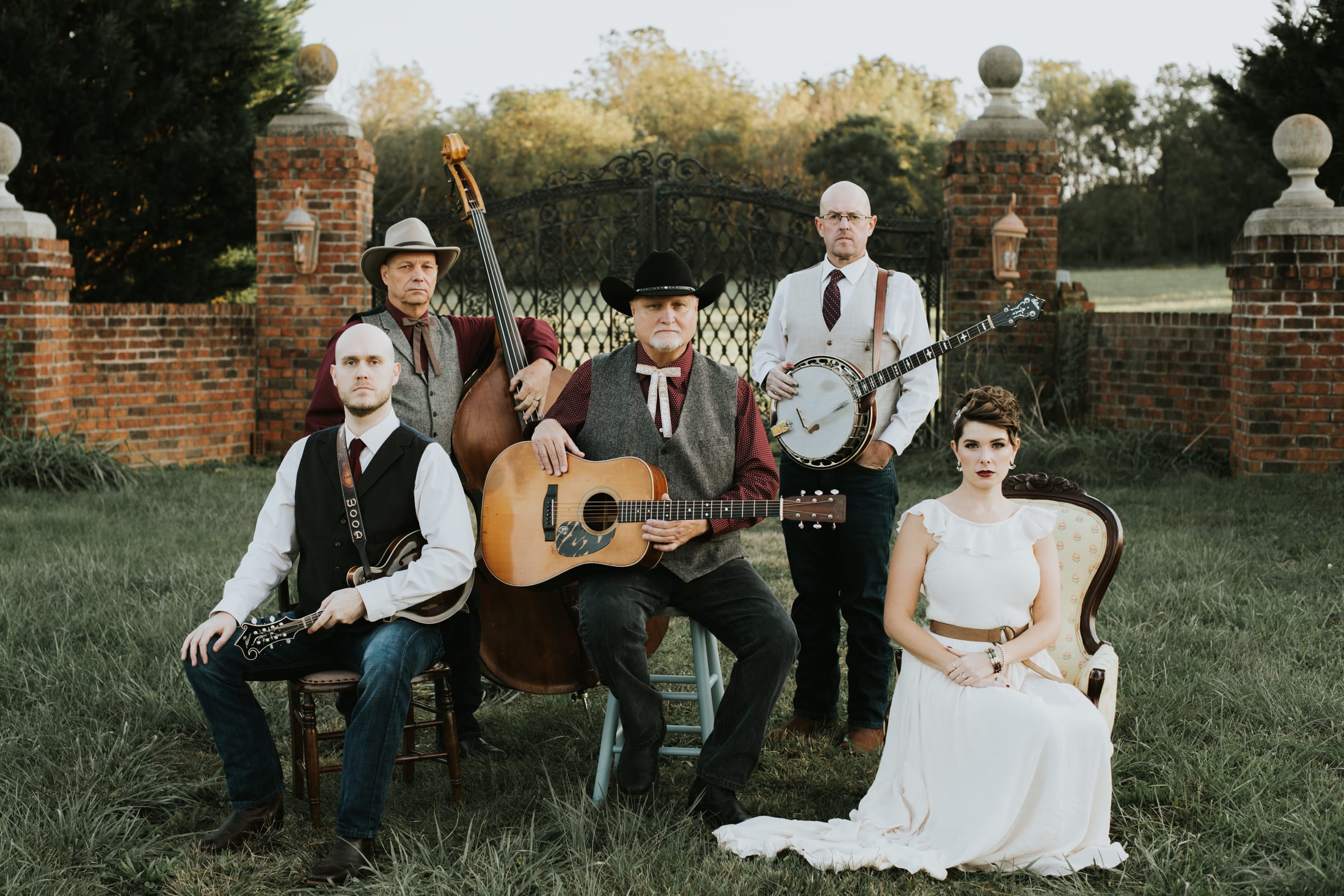 Wood Family Tradition performing bluegrass music